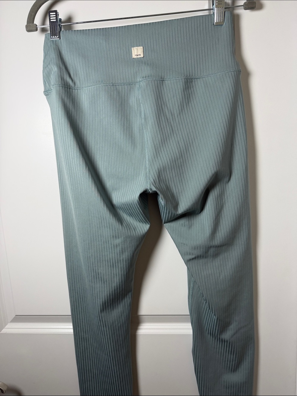 Vuori Ribbed High-Waist Leggings in Dusty Sage - Picture 3 of 3